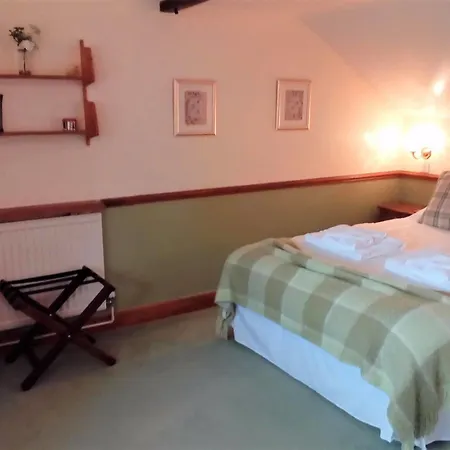 Pensjonat Burnley House 4*
