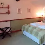 بيت ضيافة Burnley House 4*
