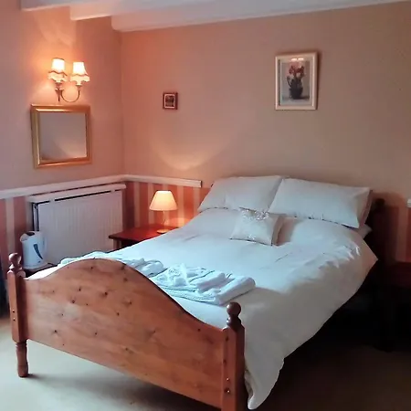 Guest house Burnley House
