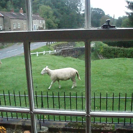 Burnley House Vendégház 4*