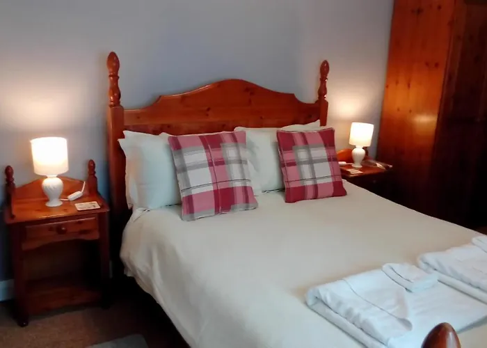 Guest house Burnley House 4*