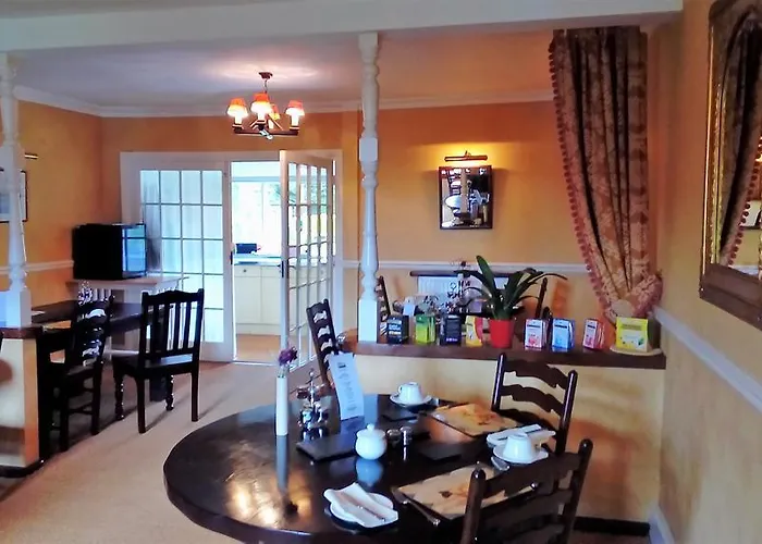 Burnley House Guest house