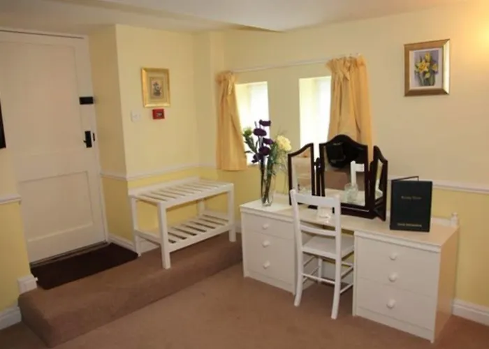 Burnley House Guest house