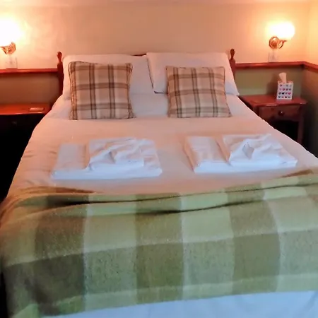 Burnley House Konukevi 4*